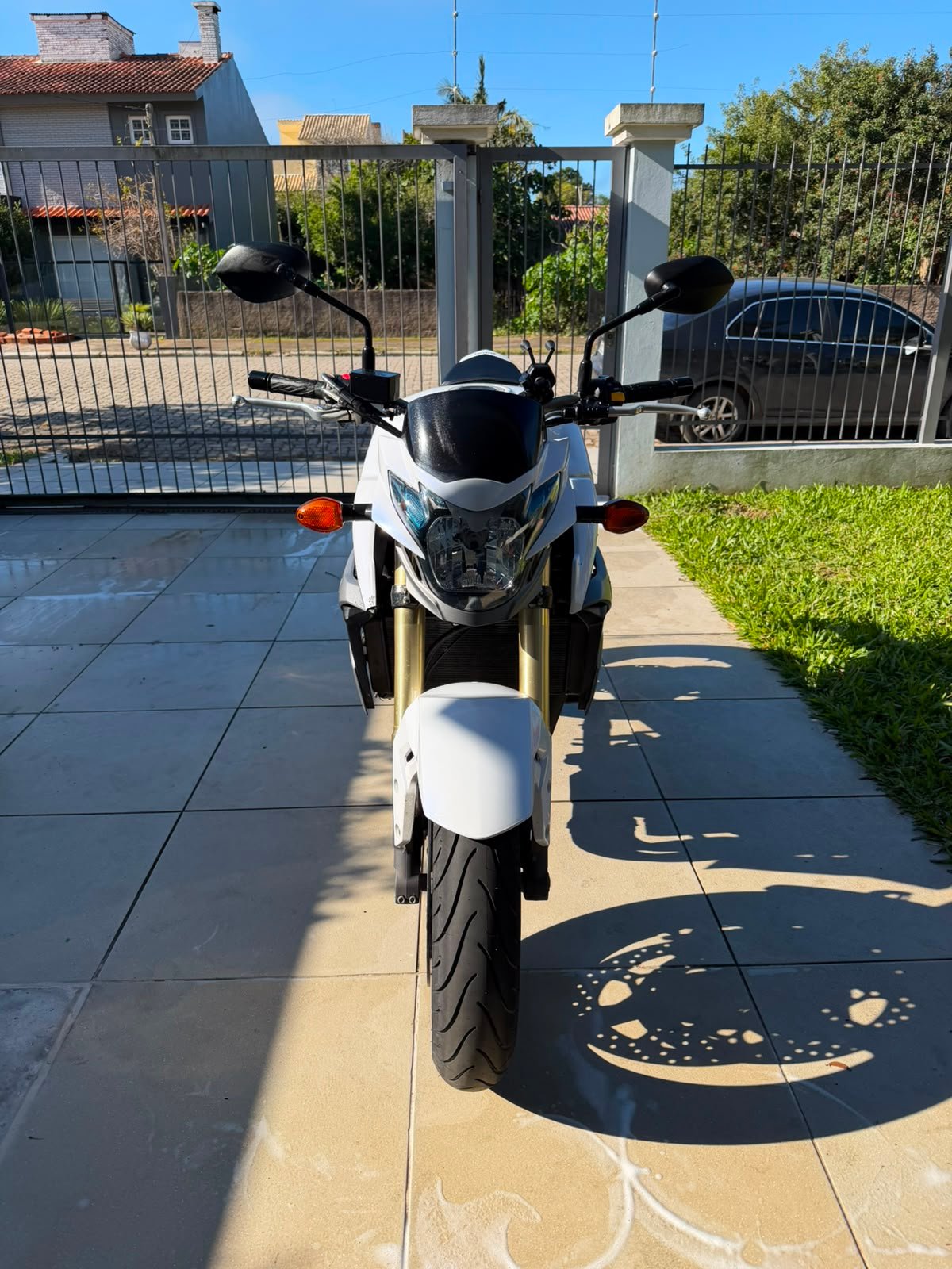 SUZUKI GSR 750 ABS 2016 - Imagem 3