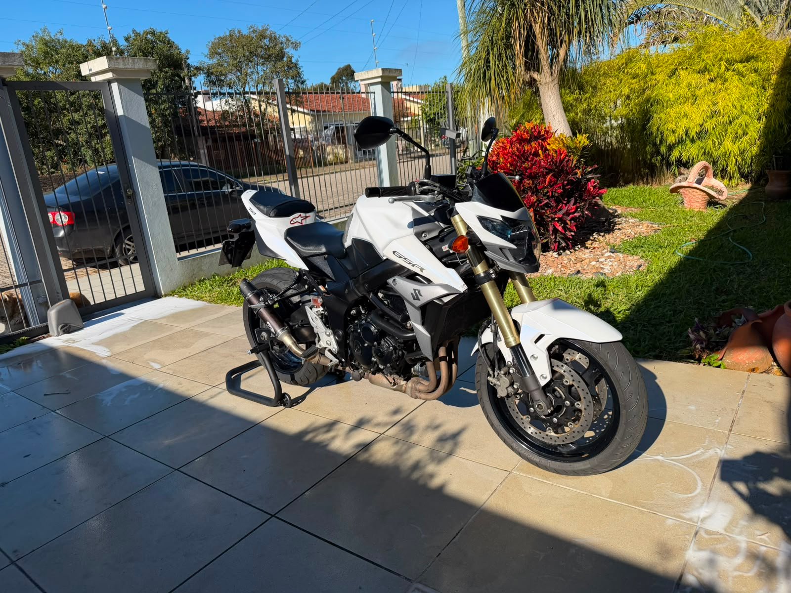 SUZUKI GSR 750 ABS 2016 - Imagem 4