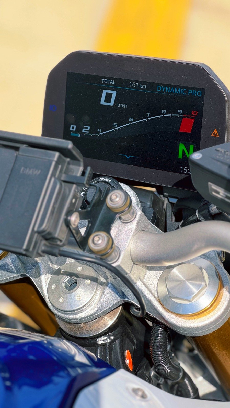 BMW F 900 R SPORT PLUS 2024 - Imagem 4