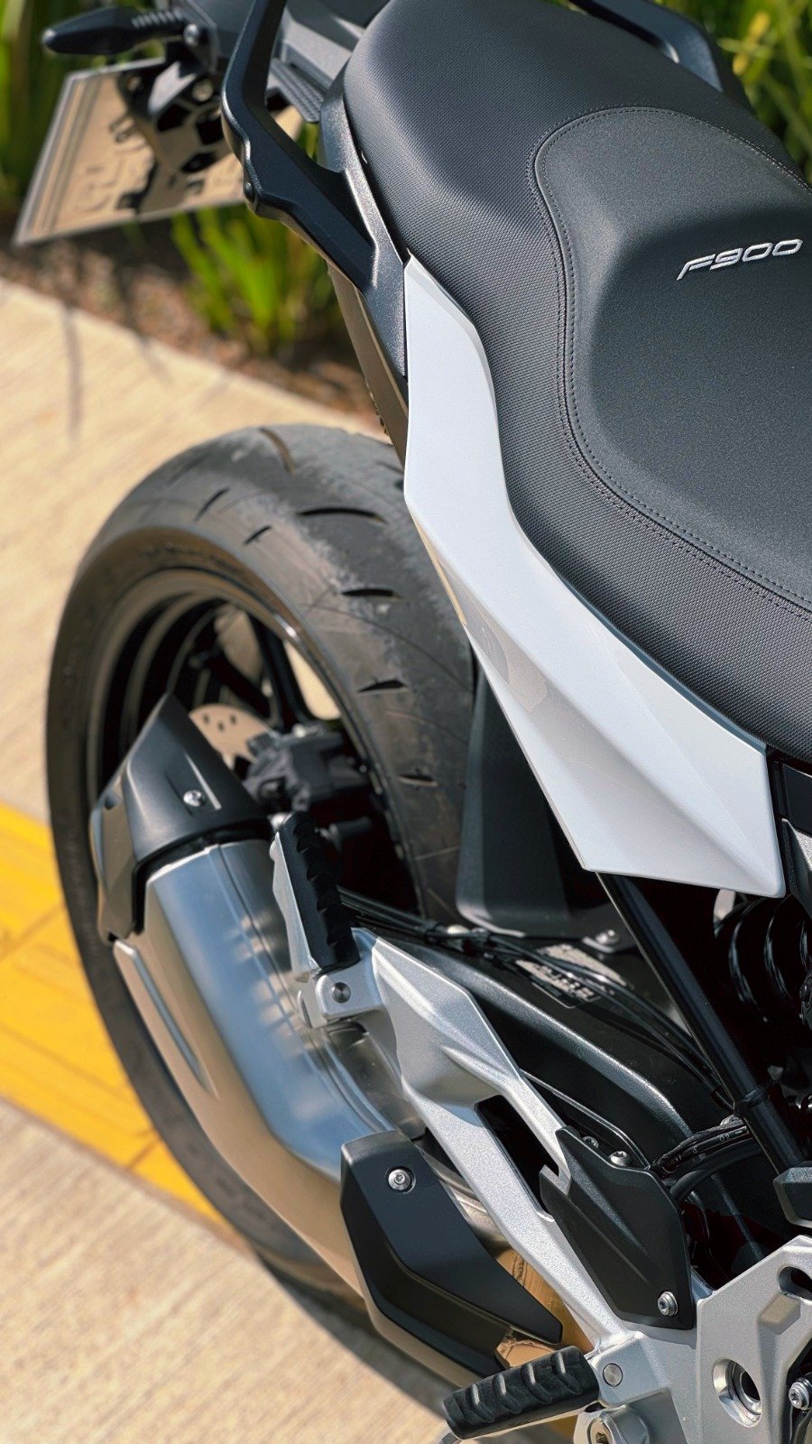 BMW F 900 R SPORT PLUS 2024 - Imagem 7