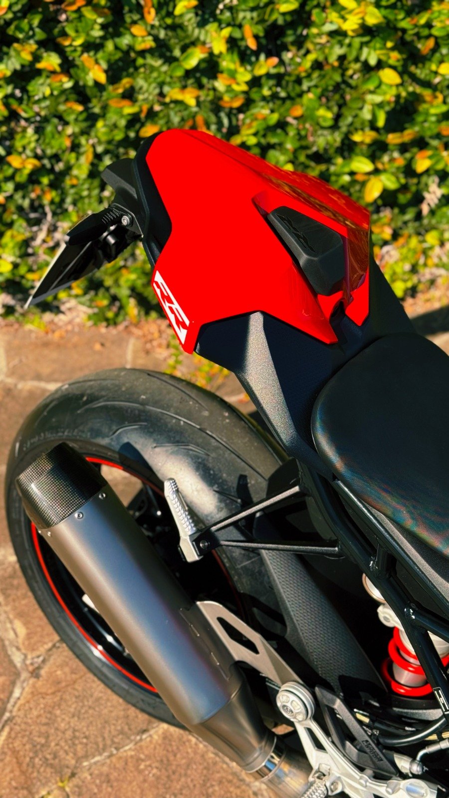 BMW S 1000 RR 2024 - Imagem 11