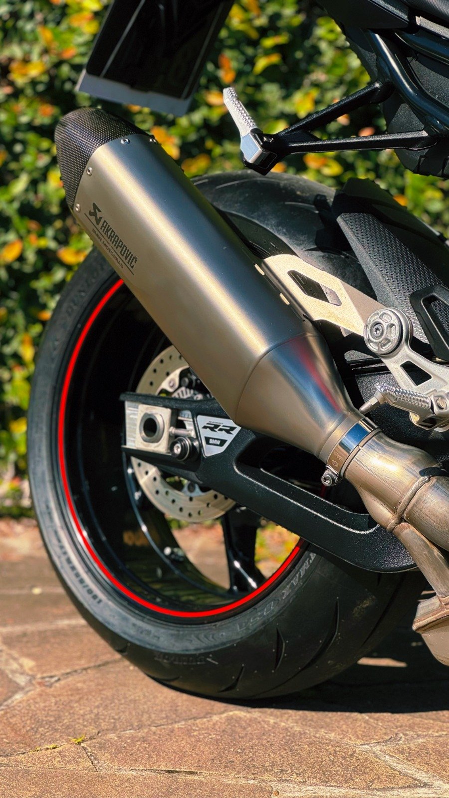BMW S 1000 RR 2024 - Imagem 12