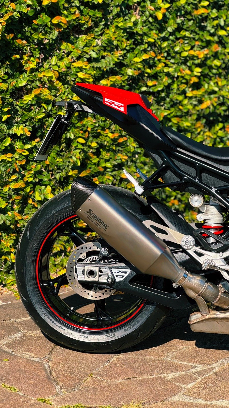 BMW S 1000 RR 2024 - Imagem 16