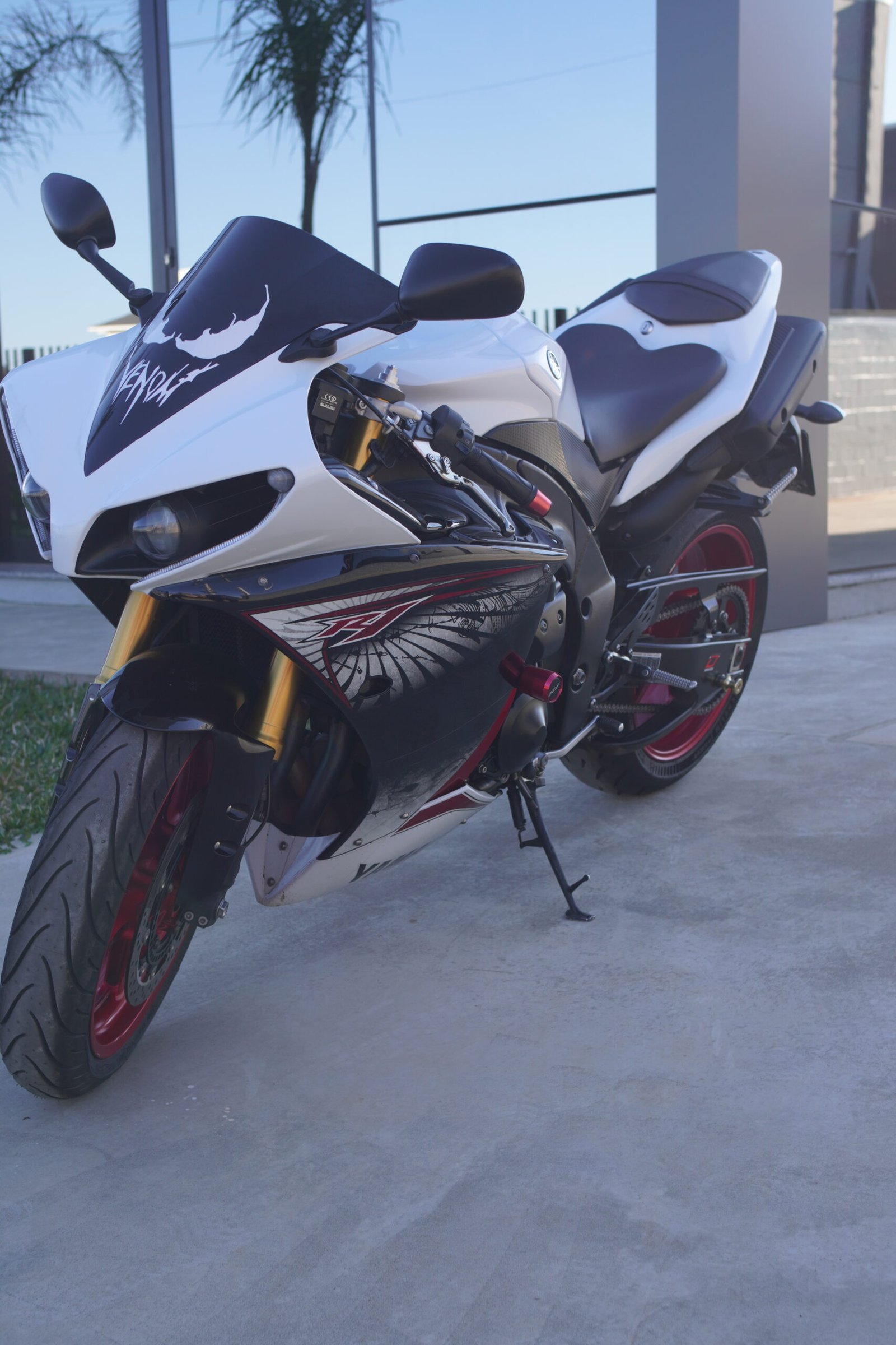 Yamaha YZF-R1 2013 - Imagem 8
