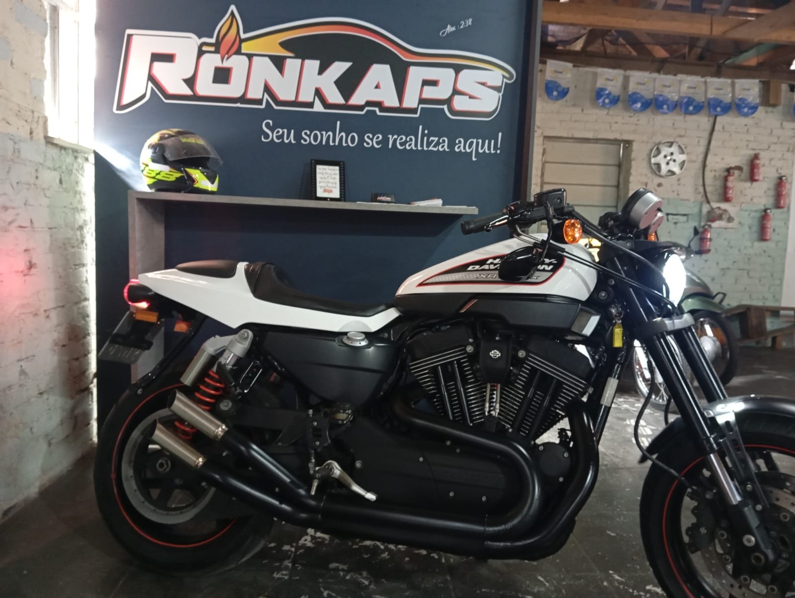 HARLEY-DAVIDSON SPORTSTER XR1200X - Imagem 10