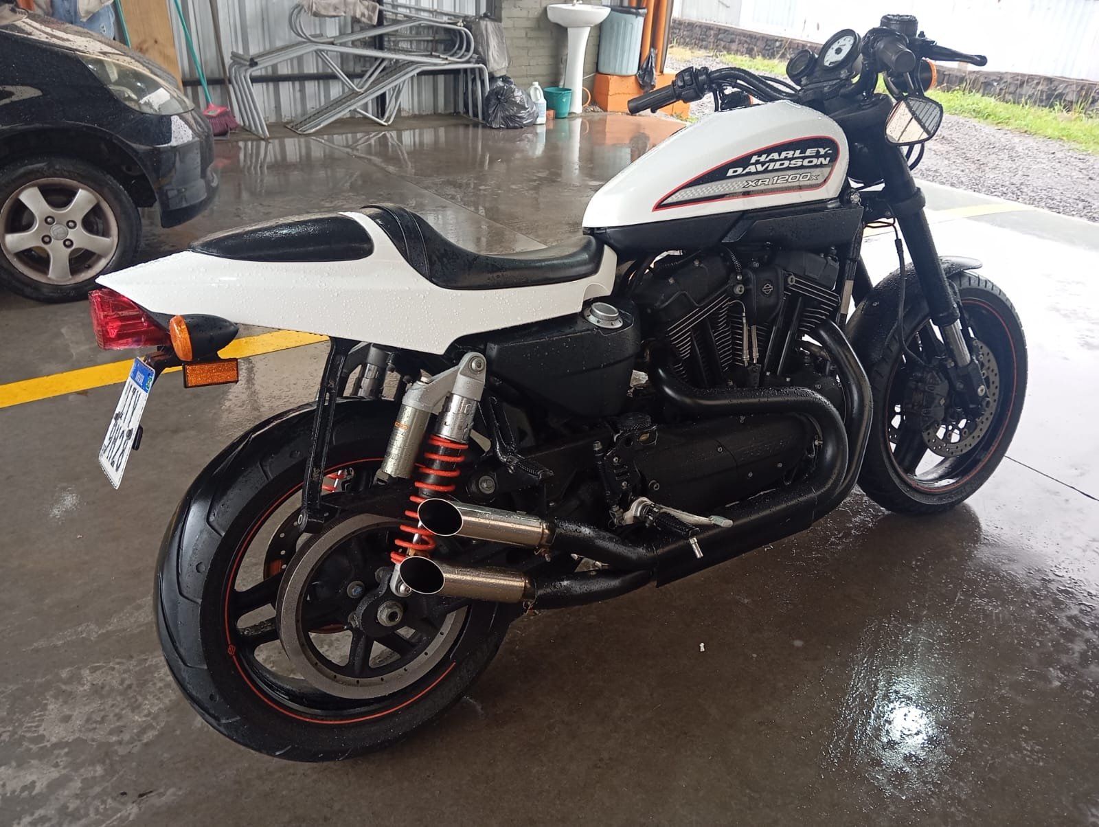 HARLEY-DAVIDSON SPORTSTER XR1200X