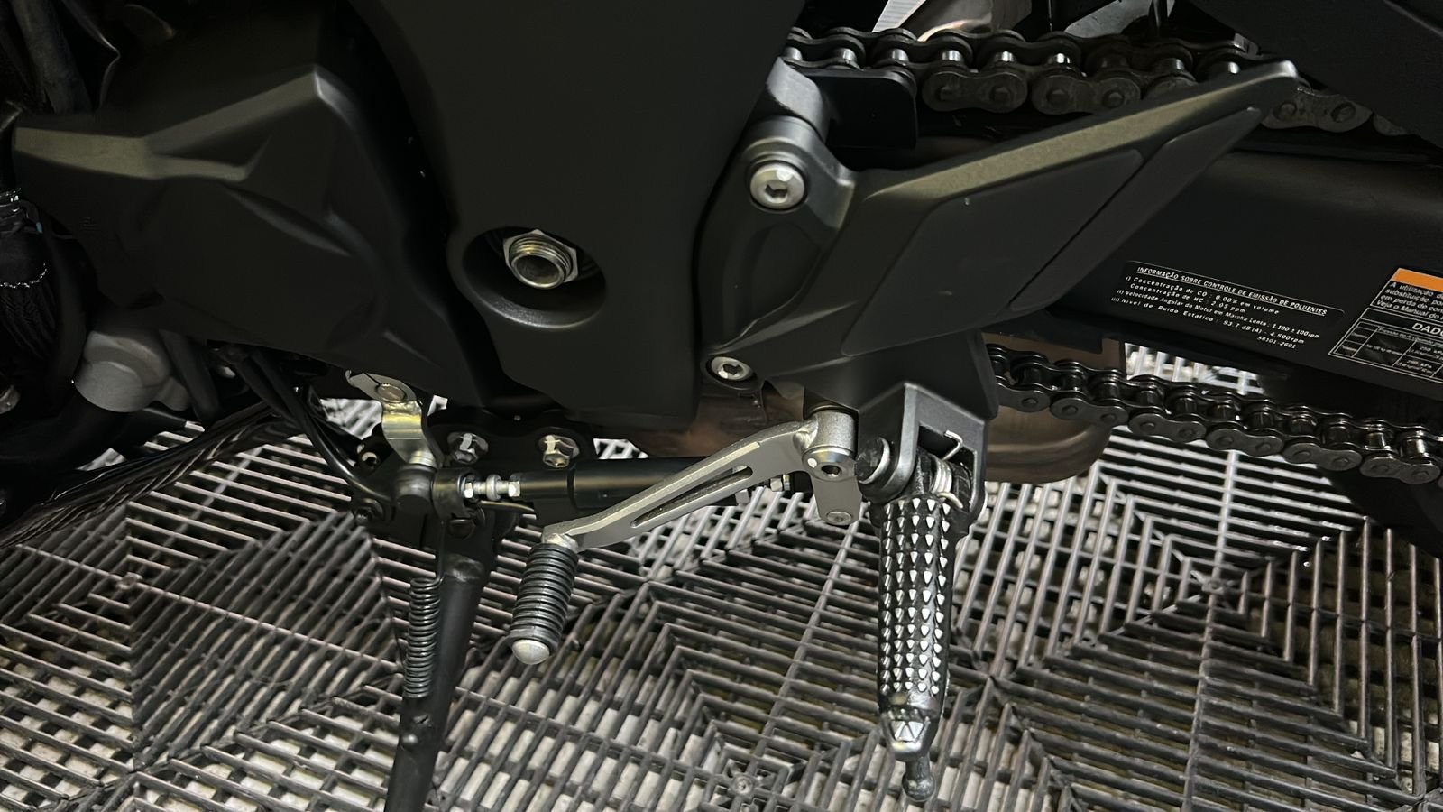 Kawasaki Z1100 2027 - Imagem 21