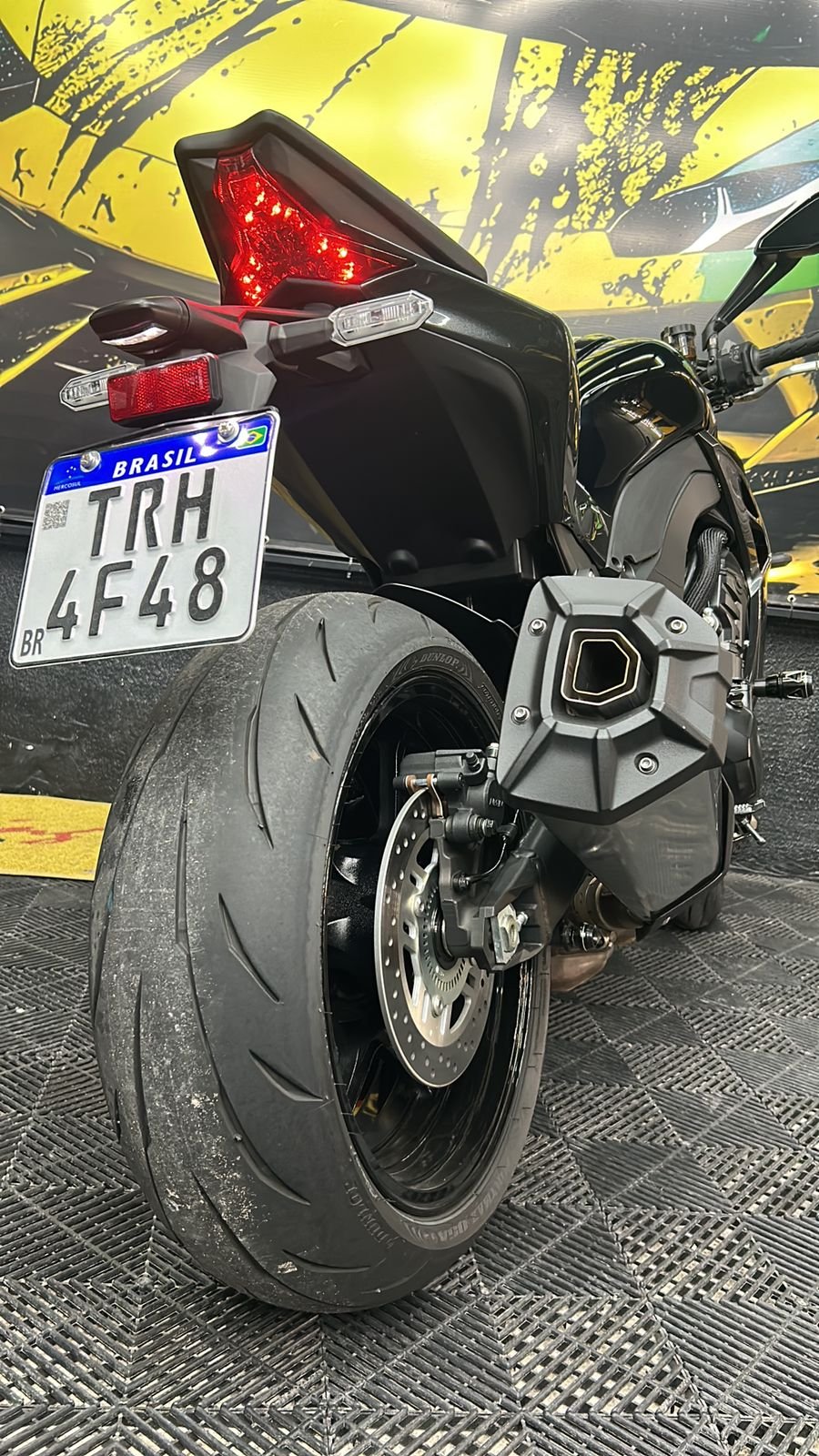 Kawasaki Z1100 2027 - Imagem 9