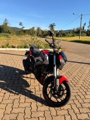 BAJAJ DOMINAR 250 2025
