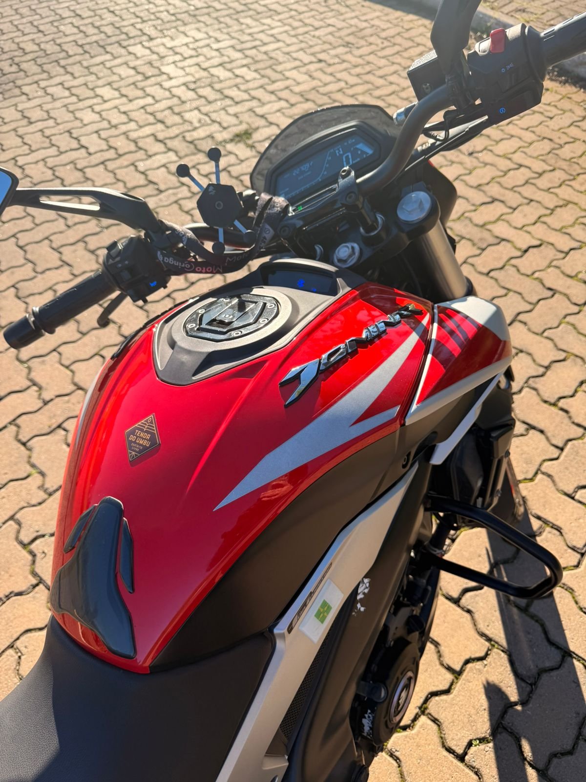 BAJAJ DOMINAR 250 2025 - Imagem 6