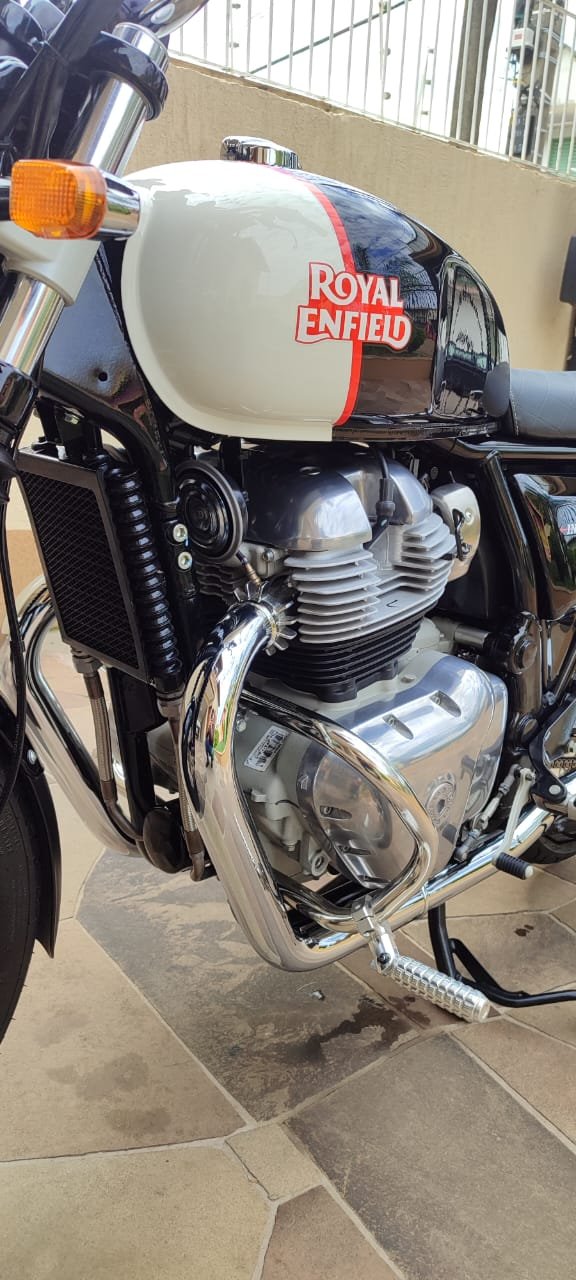ROYAL ENFIELD INTERCEPTOR 650 2024 - Imagem 12