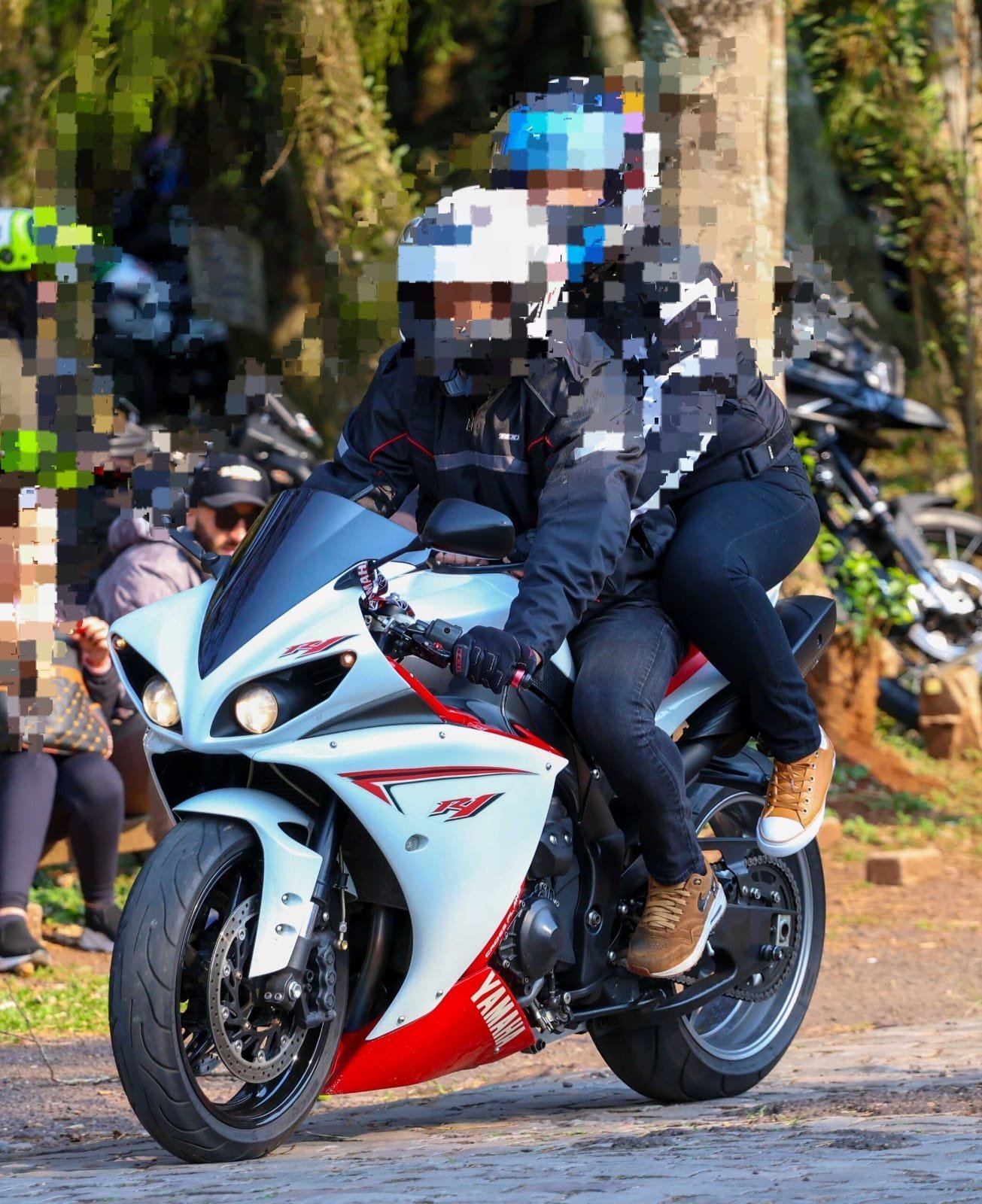 Yamaha YZF-R1 2009 - Imagem 7