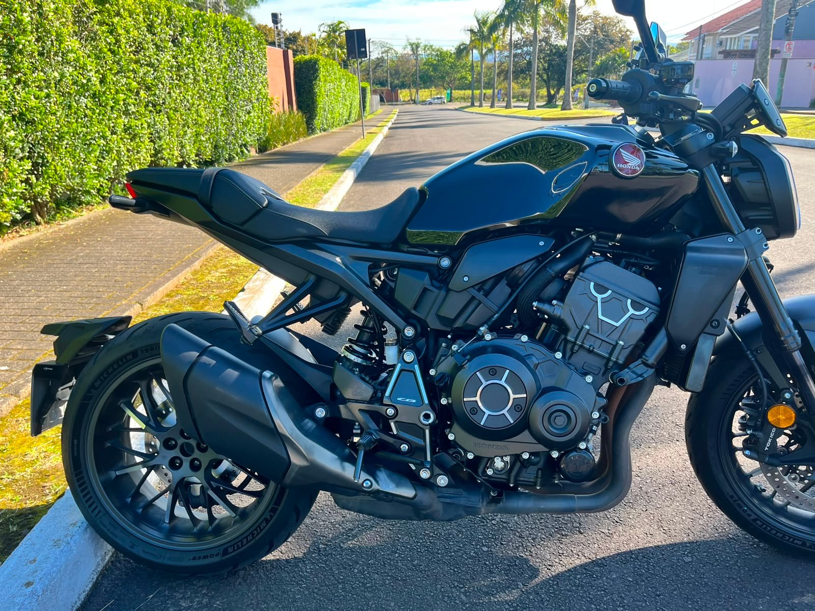 HONDA CB1000R BLACK EDITION 2022 - Imagem 6