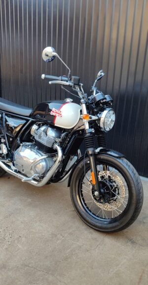 ROYAL ENFIELD INTERCEPTOR 650 2024